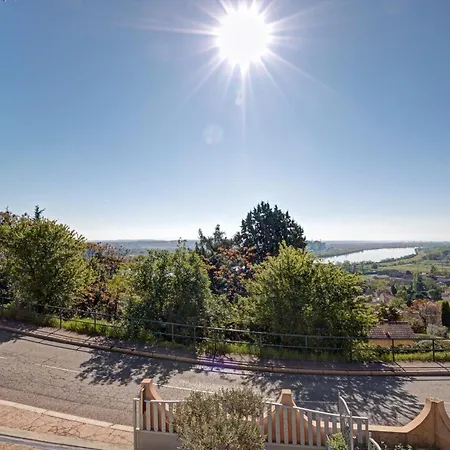 Country house Spacieux Avec Cour Securisee - 6 Pers. *